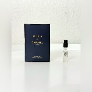 CHANEL Bleu de Chanel Fragrance Sample
